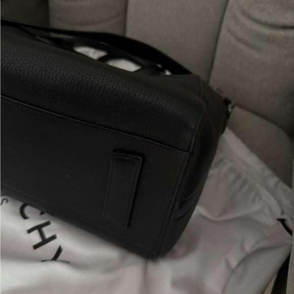 Givenchy Antigona Medium - Picture 10 of 10